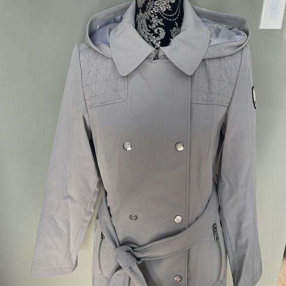 Vince Camuto Navy Trench Coat NEW Medium - Picture 2 of 8